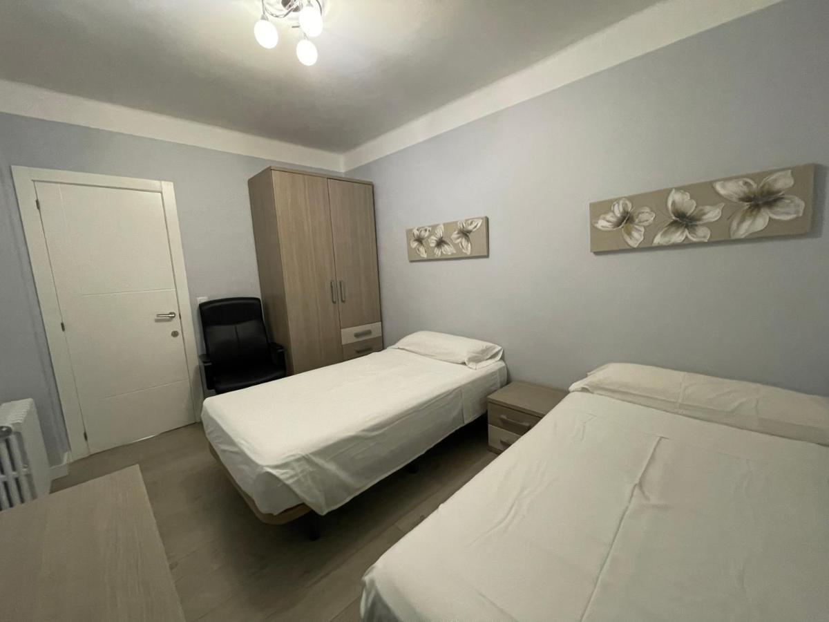 La Rosa Azul Rooms Ponferrada Exteriör bild